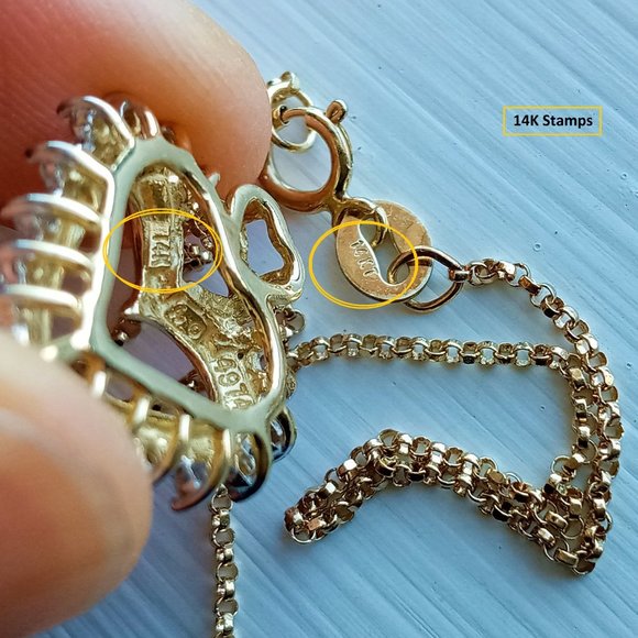 (SOLD) 14K Yellow Gold Heart Shaped x17 Diamond Pendant Necklace - Picture 11 of 13
